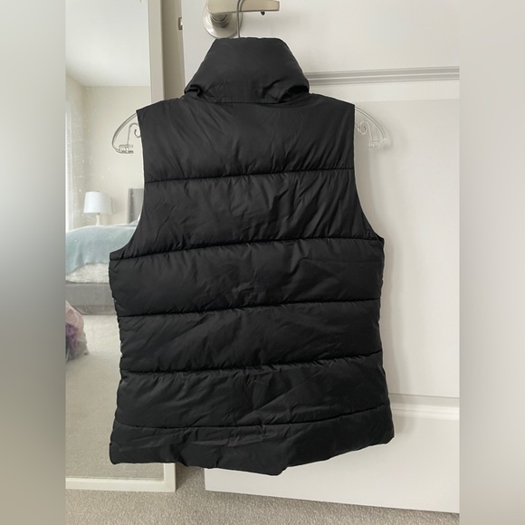 Black Old Navy Vest - Picture 2 of 5